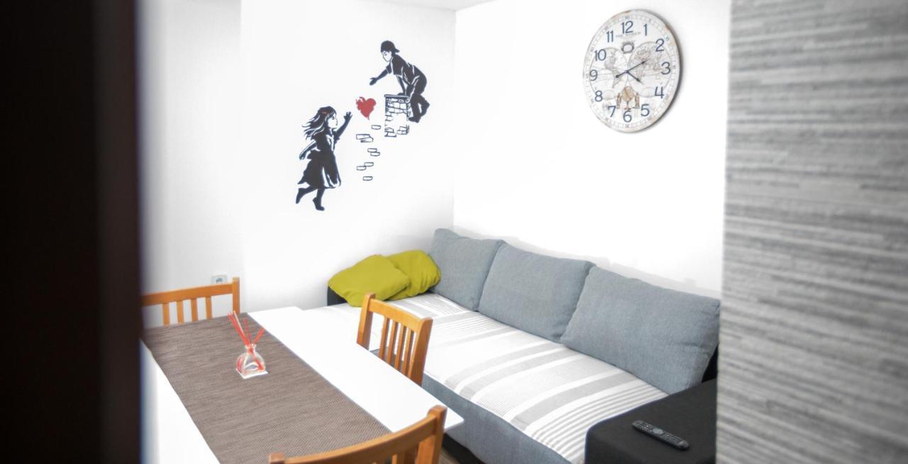 Ella Apartment Lukovo Šugarje Exterior foto